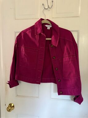 Old Navy Women's Deep Pink Magenta Cropped Jean Jacket -Petite